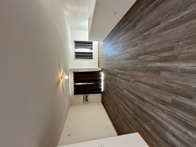 Prairie Bluff — interior 7