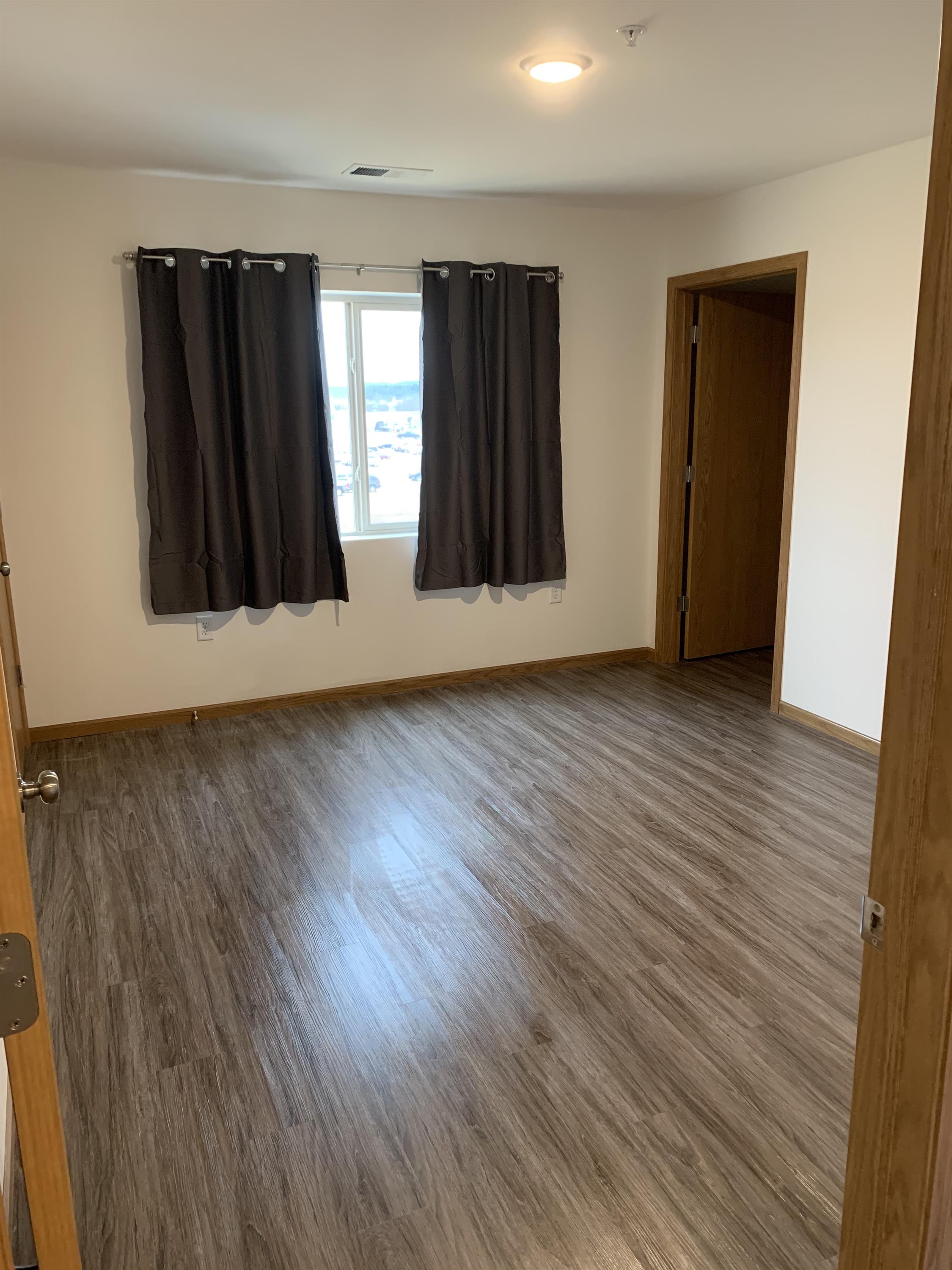 Huntington Park — interior 7
