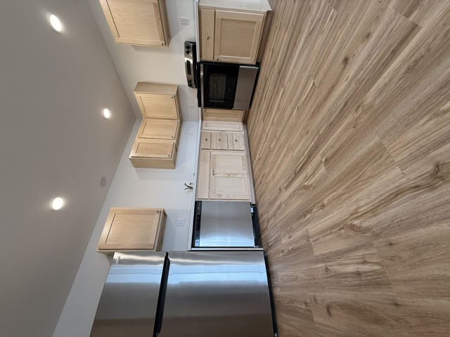 Sawyer Ridge — interior 2