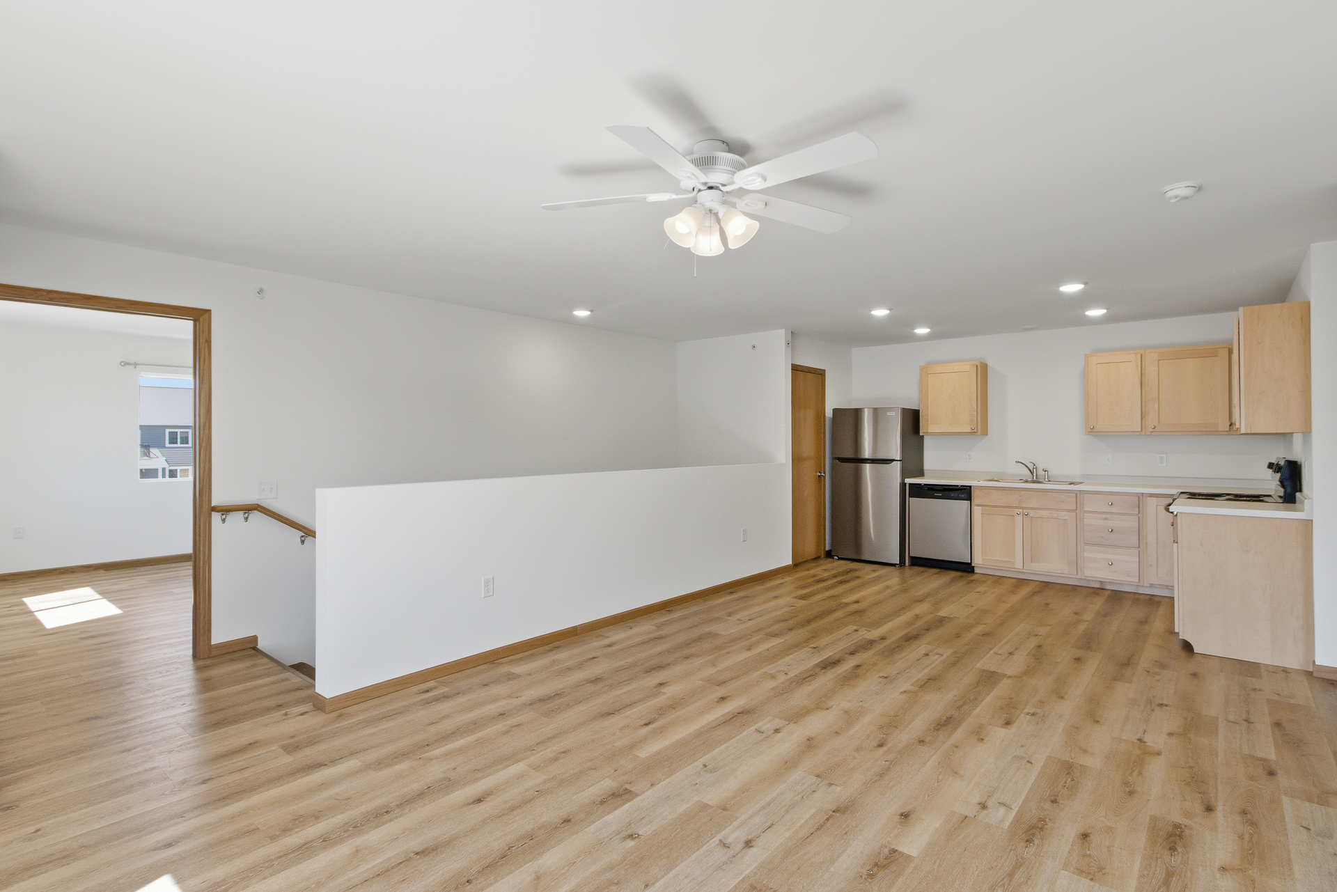 1425 Peterson Drive - 408