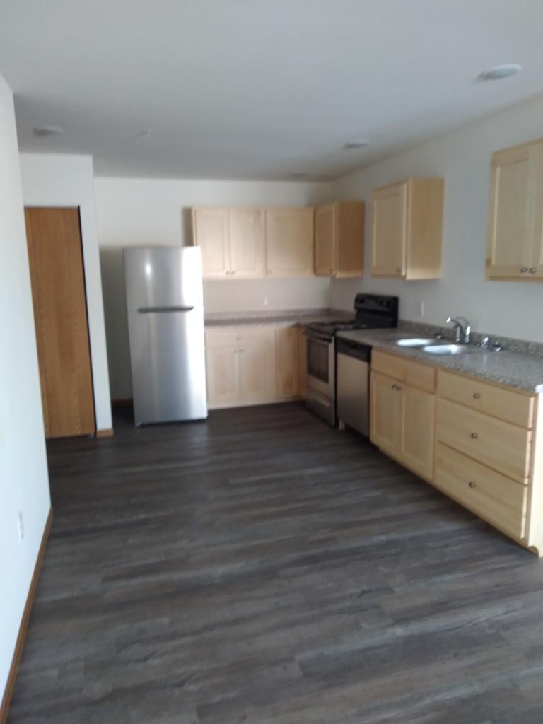 126 South Dousman Street - 212